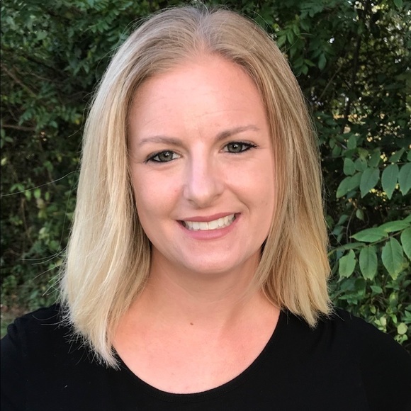 Me and Poshmark founder Manish at PoshFest!!! - Picture 3 of 3